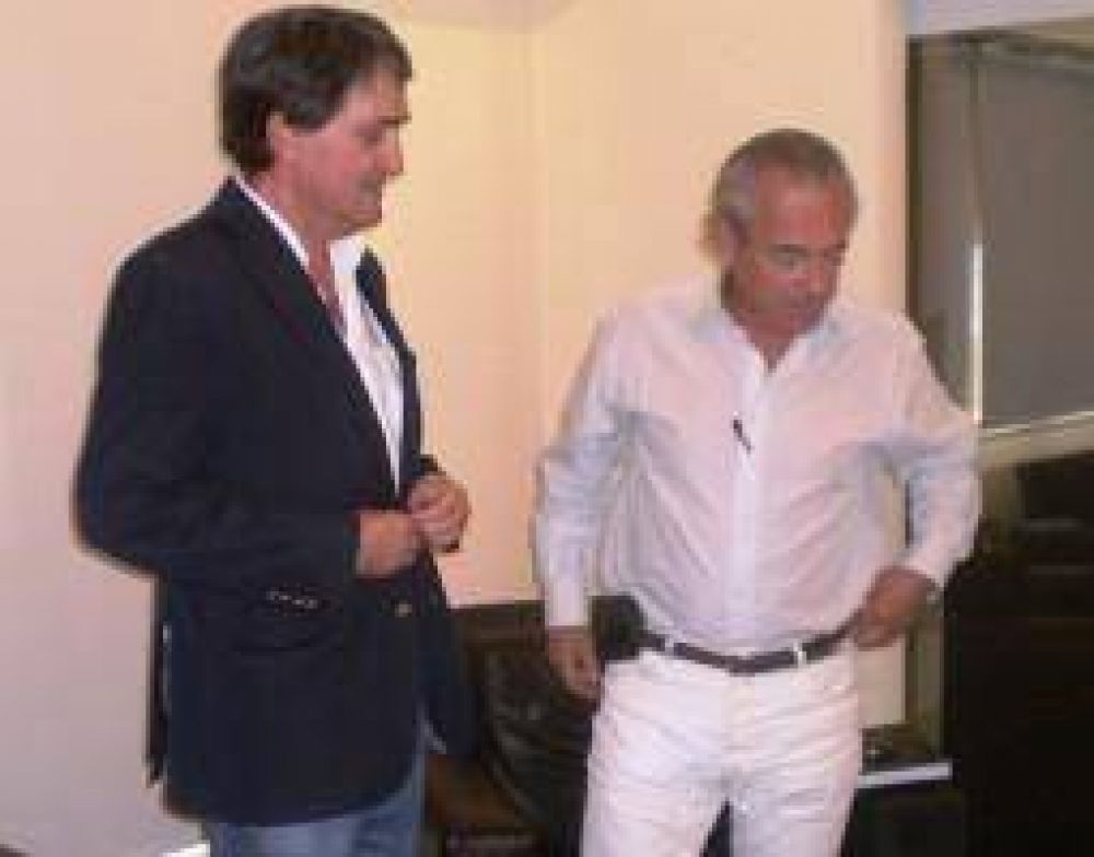 La UCR neuquina busca volver a flote
