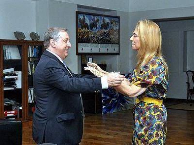 UNA BUENA PARA LA RIOJA: F�BRICA TEXTIL PROMETE REALIZAR UNA IMPORTANTE INVERSI�N 