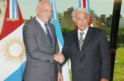 De la Sota y Bonfatti se reunieron y acordaron reforzar la provisi�n de agua en C�rdoba