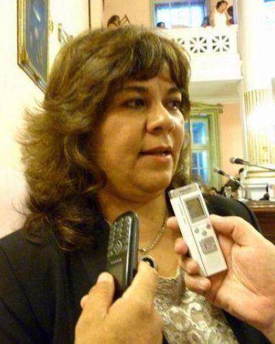 Camau convoc� a extraordinarias