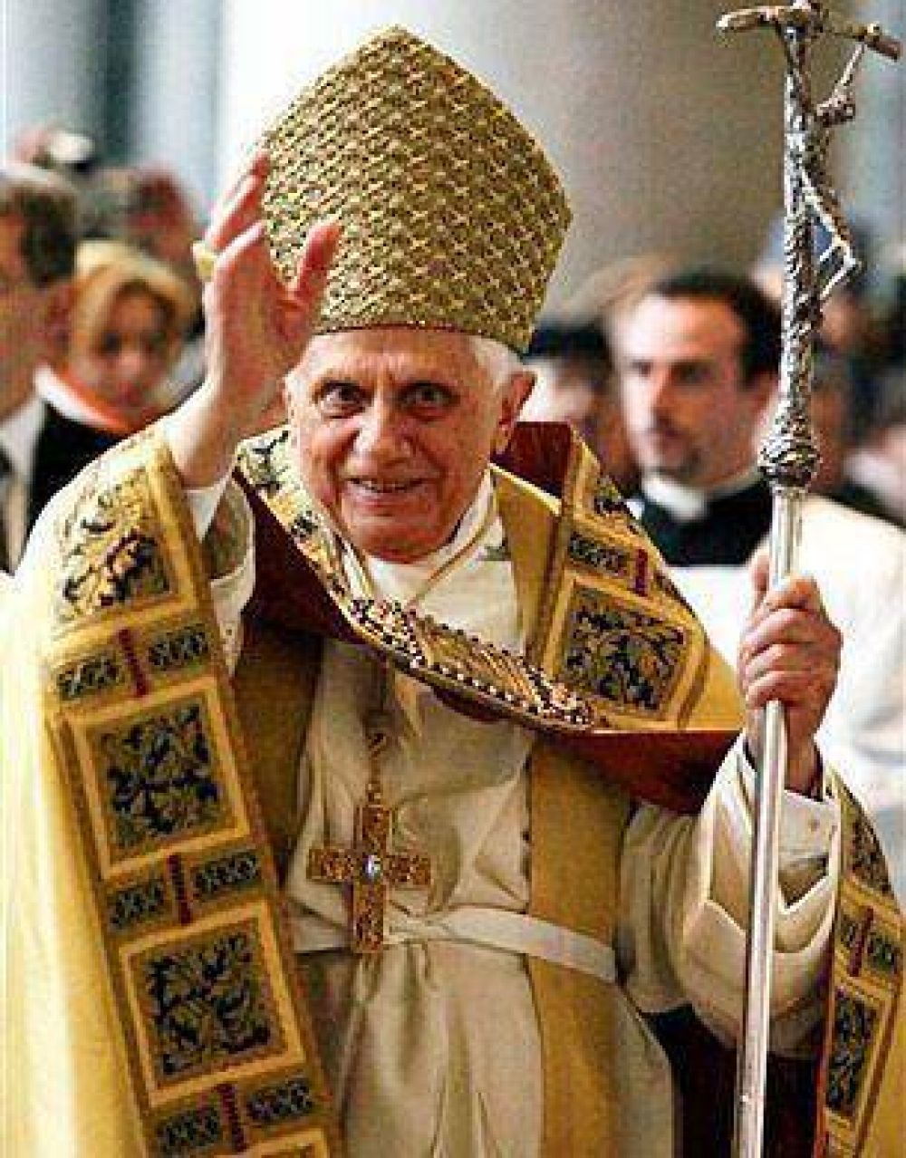 El Vaticano se�al� que la condena de Benedicto XVI al negacionismo es clara