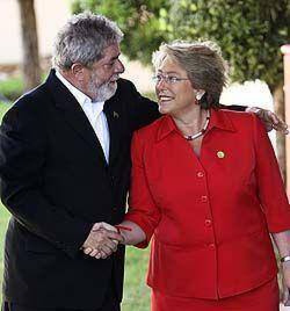 Lula y Bachelet marcan altos niveles de popularidad 