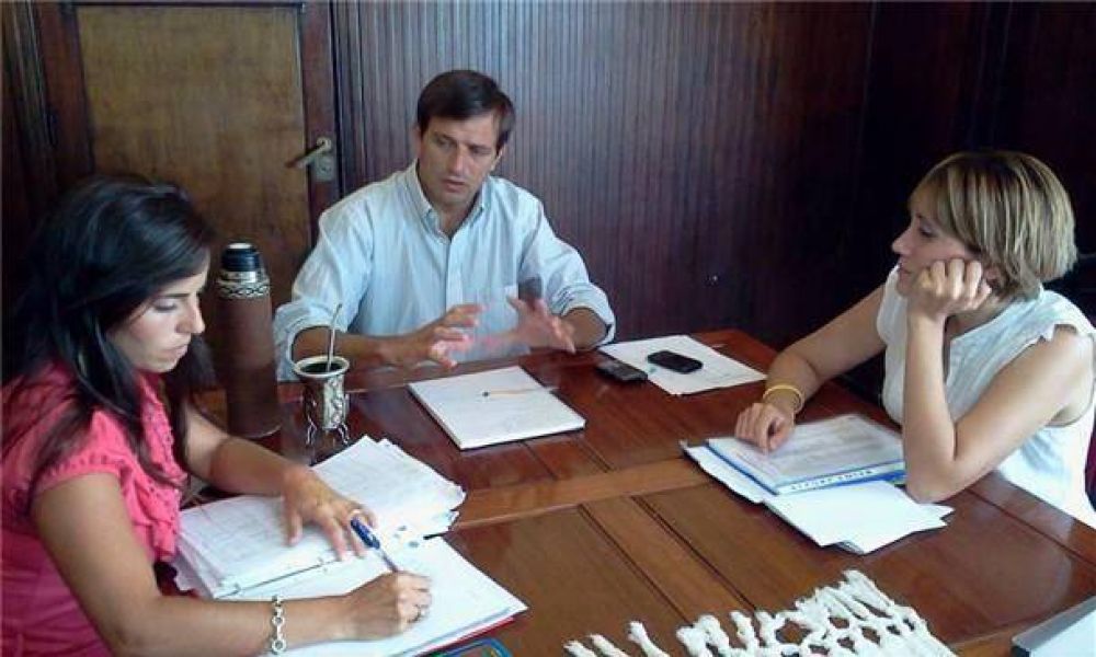 Adultos Mayores y PAMI trabajan juntos en varias actividades