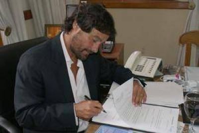 Pittelli entre 14 intendentes no objetados por el Tribunal de Cuentas
