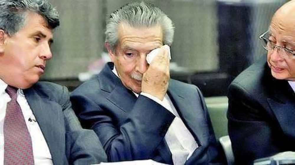 Procesan por genocidio a R�os Montt en Guatemala