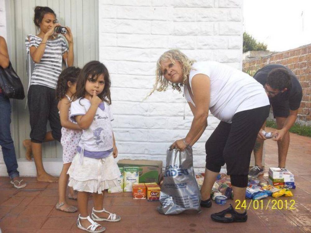 BERAZATEGUI: Recabaron 90 litros de leche y 25 kilos de alimentos en una colecta