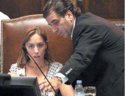Crece la pelea macrista por el control pol�tico-financiero de la Legislatura