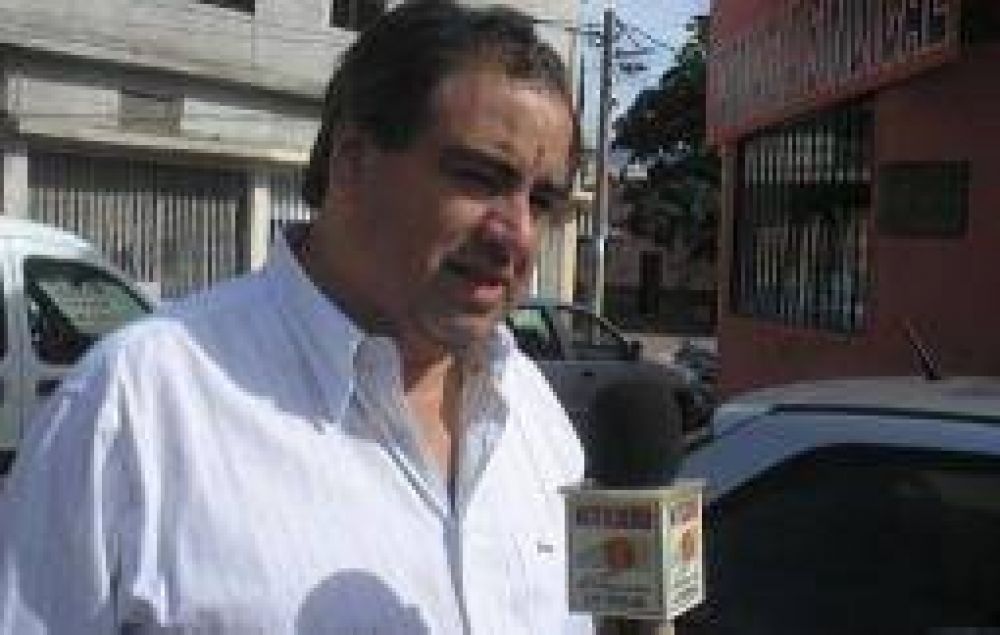 Exigen que Jos� Luis Gioja le pida disculpas al pueblo riojano