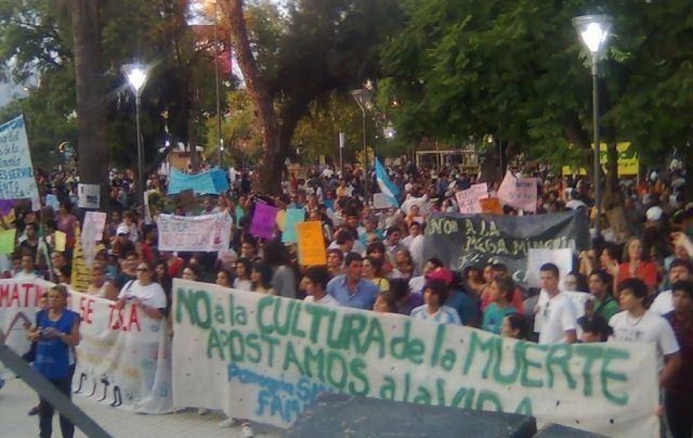 Habr�a consulta popular por la exploraci�n del Famatina
