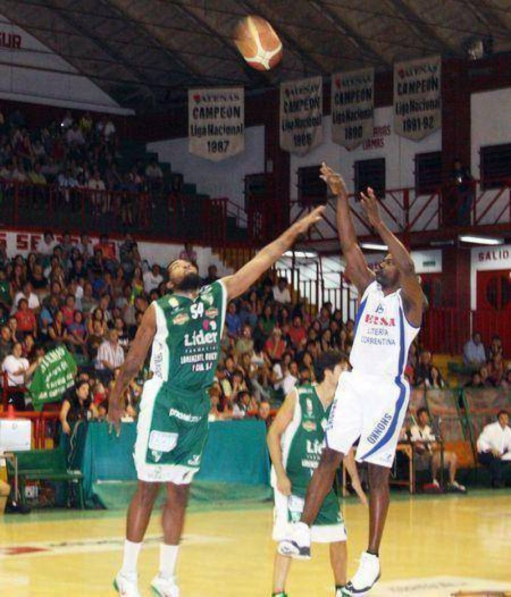 Regatas remo hasta el final pero Atenas se qued� con el triunfo