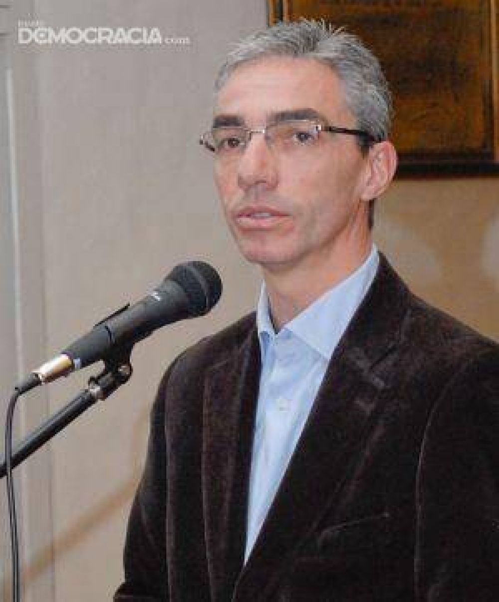 Los J�venes Radicales proclamaron a Meoni como futuro conductor del Partido