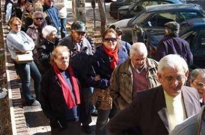 Desde ma�ana cobran los jubilados bonaerenses
