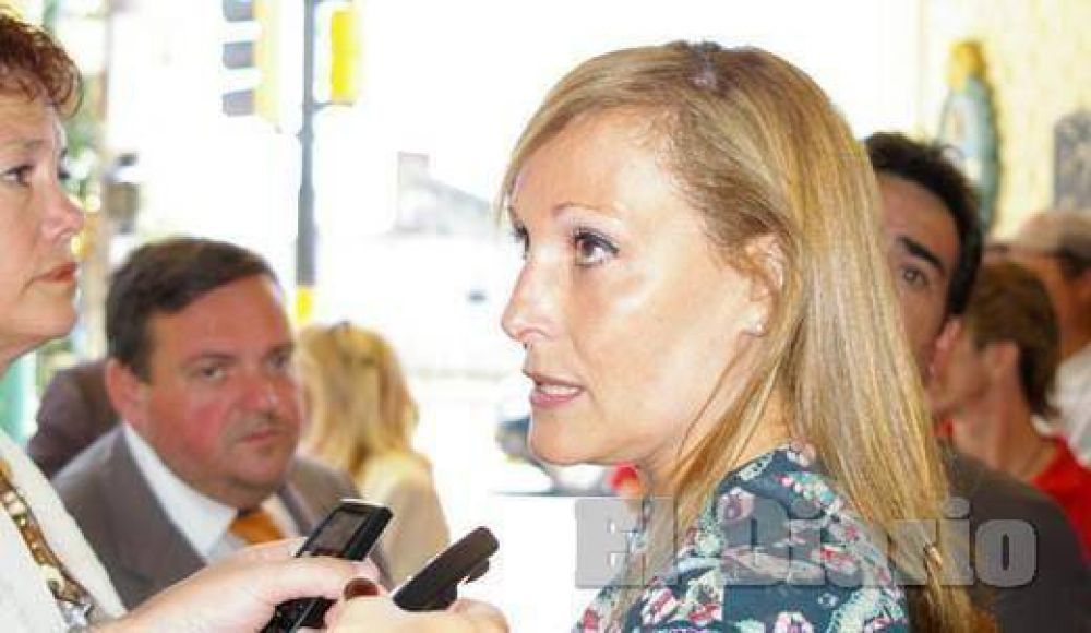 La puja salarial vuelve a amenazar el inicio de clases en Provincia