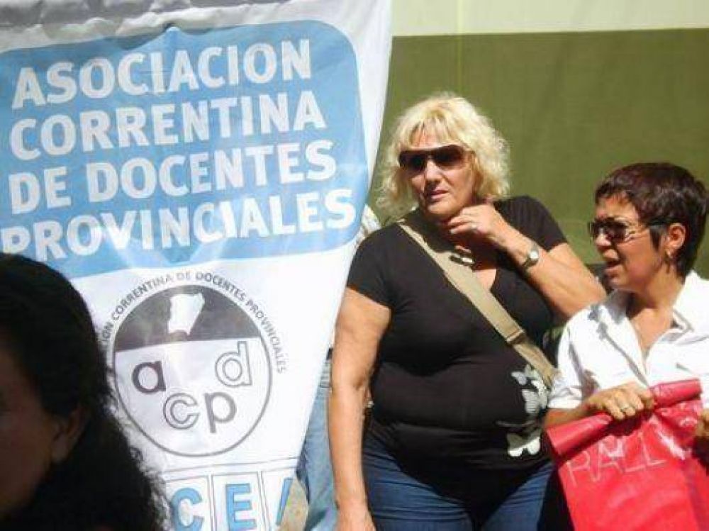 Agenda de reclamos casi id�nticos de dos sindicatos docentes 