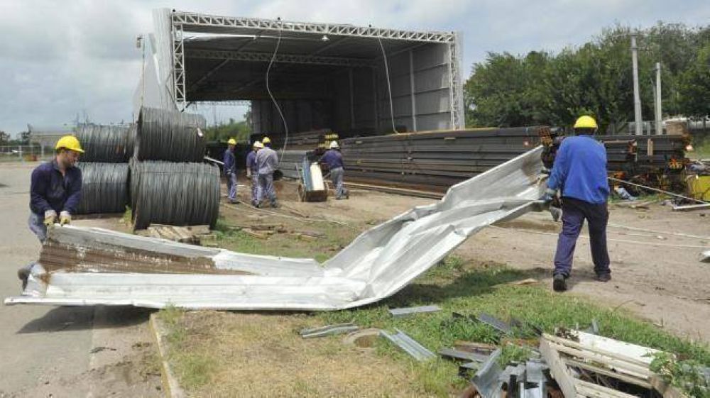 Huellas de destrucci�n en toda la ciudad