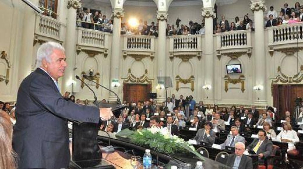 Ante un �escenario complicado�, el bloque de UPC apuesta al di�logo con la oposici�n