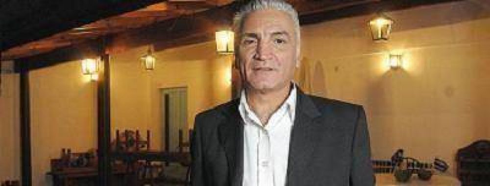 �Scioli no es el partido para decidir sobre la renuncia de Moyano�