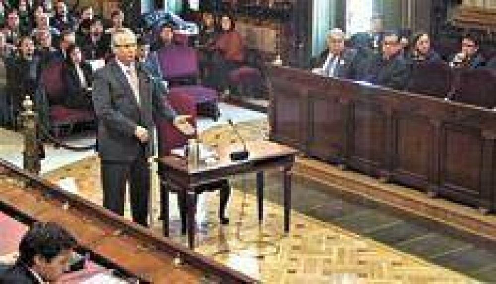 �No hice nada distinto que con Pinochet�