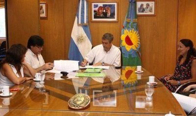 Avellaneda y la UNDAV firmaron convenios de colaboraci�n rec�proca