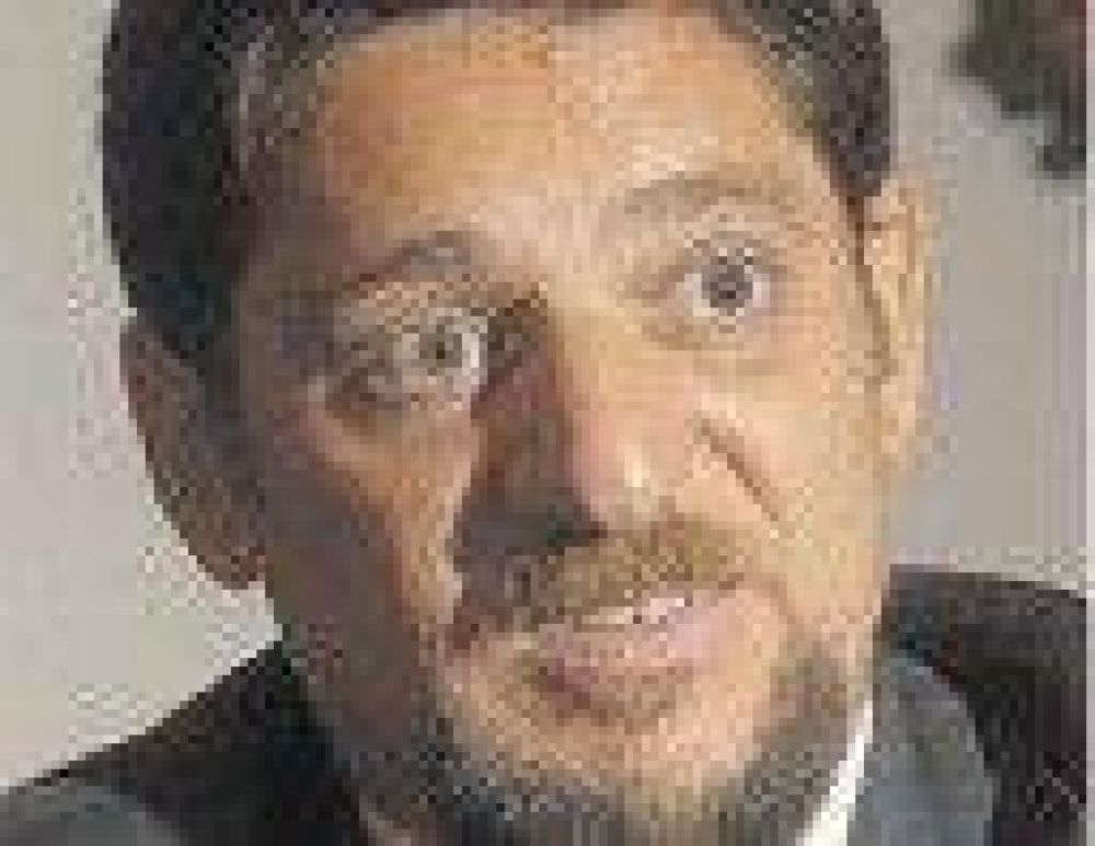 En off / De qu� hablan los pol�ticos cuando nadie los escucha