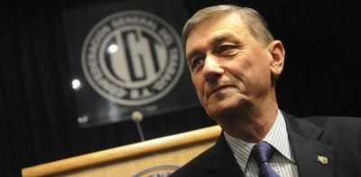 Binner le ofrece a Moyano, lugares en sus listas de diputados