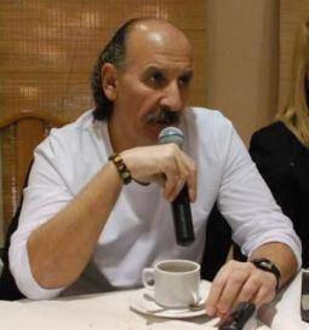 Yoma pidi� �dejar de lado el oportunismo pol�tico� en el tema miner�a