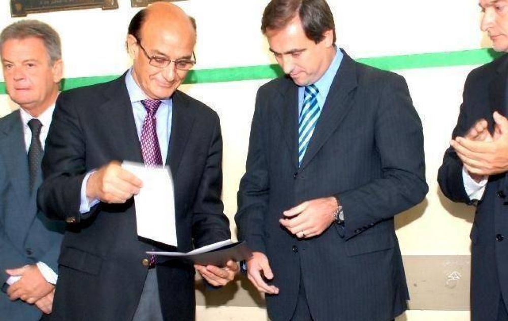 La Provincia prestar� $ 20 millones a la Municipalidad para pagar los sueldos