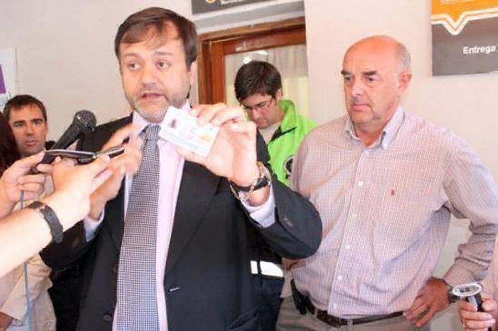 Se realiz� la apertura oficial del Centro de Emisi�n de Licencia Unica de Conducir