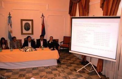 Invierten 20 millones de pesos para optimizar la red el�ctrica provincial 