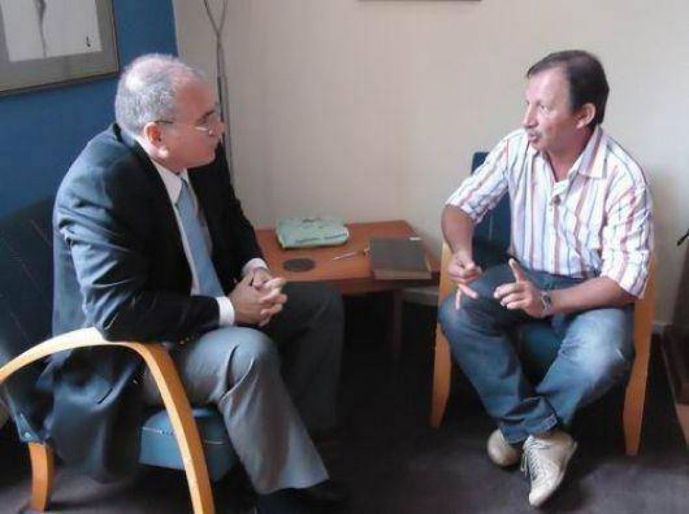 Caseros recibi� apoyo aduanero al proyecto del puente con el Uruguay