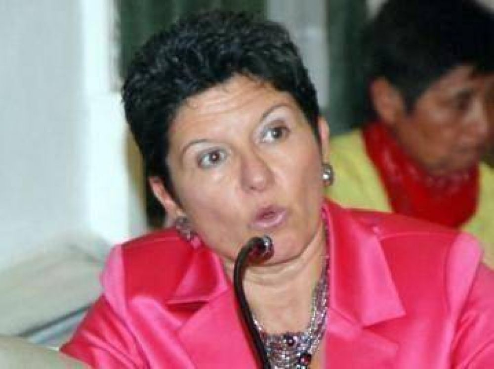 La Concejal Naveyra le respondi� a Miriam Ludue�a