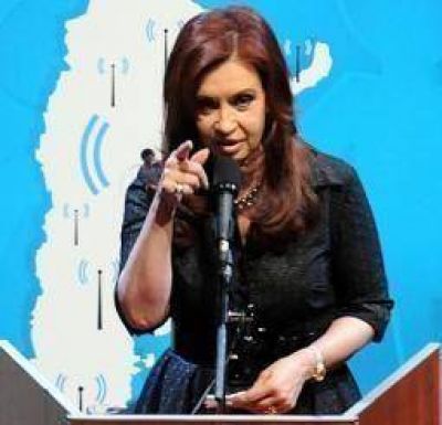 �Cristina Kirchner avala el proyecto minero� en el Famatina