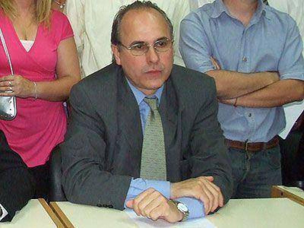 Para Bosque, en el distrito �no alcanza con el sello de la Coalici�n�.