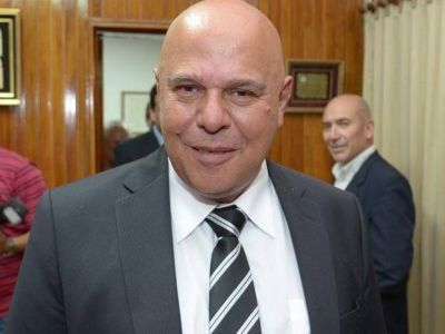 El intendente de Guaymall�n desoy� al gobernador y areng� otra vez por la explotaci�n minera en Mendoza