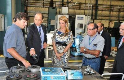 Acuerdo con empresarios paulistas para potenciar la relaci�n comercial bilateral