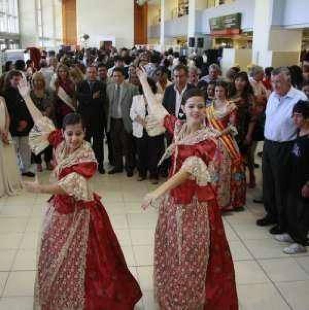 Un muestrario de toda la provincia en el interior del hall del Centro C�vico