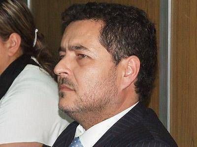 E. ECHEVERRIA: Ca�ete dio precisiones sobre la venta de lotes municipales y rechaz� las cr�ticas