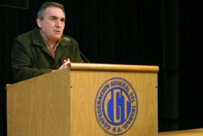 El moyanista Schmidt advierte al Gobierno: �Nunca enciendas un fuego que no puedas apagar�