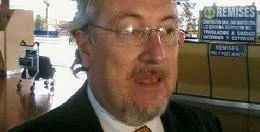 Hermes Almir�n sobre el aumento del boleto: �No hay novedades�