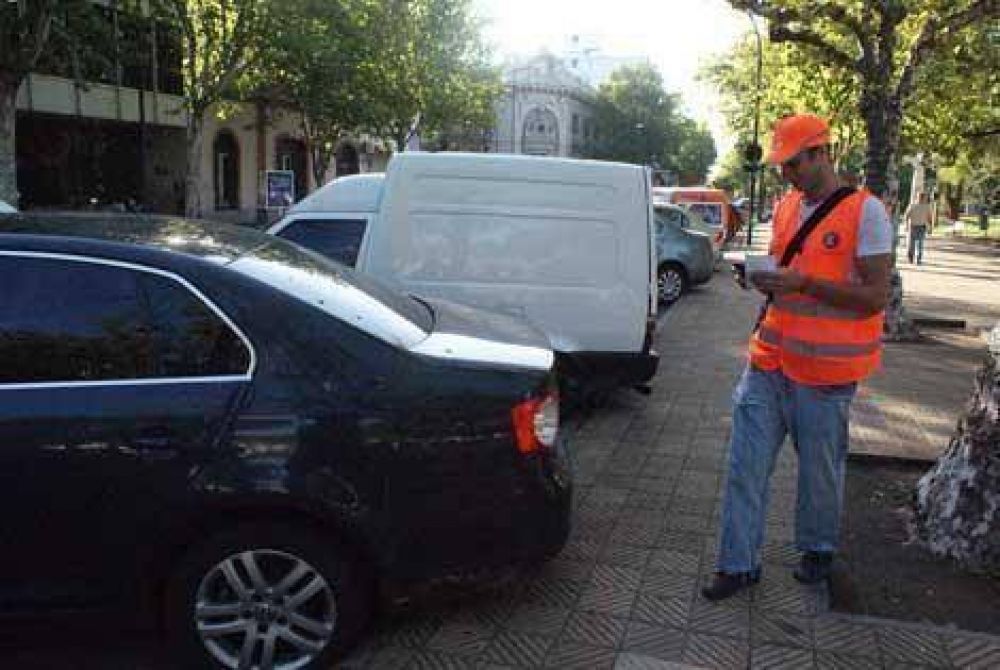 'El inicio del estacionamiento medido ha sido excelente' 