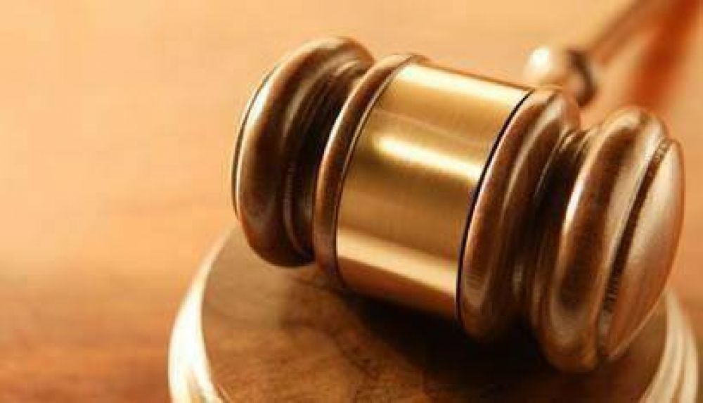 El Superior Tribunal de Justicia declar� nulo el juicio pol�tico a Samam�