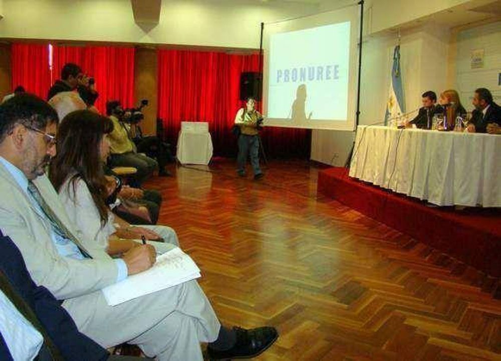 La Capital adhiri� al programa nacional de Uso Racional de la Energ�a 