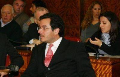 Laserna se refiri� a los casi 500 mil metros cuadrados sin declarar:�Esto termina perjudicando al fisco provincial y local�