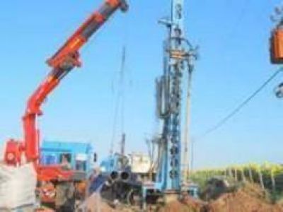 Trenque Lauquen: Construyen 7 pozos de agua y un acueducto de m�s de 2 kil�metros