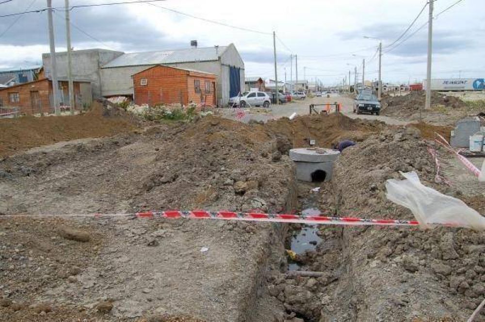 El Municipio contin�a con los trabajos de construcci�n de nuevos pluviales