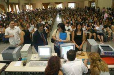 Nombrar�n 294 nuevos maestros titulares para reforzar la primaria