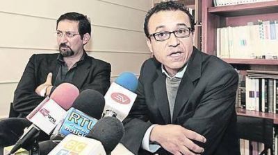 Ecuador: dos periodistas deben pagarle al presidente Correa