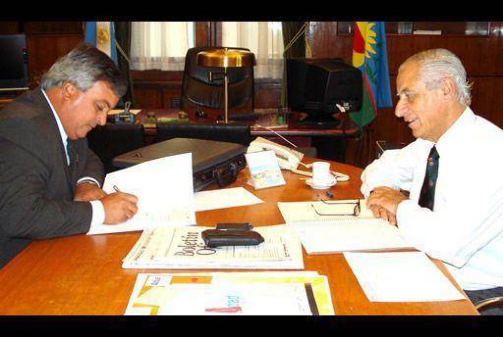 Se firma un importante convenio con la Provincia.