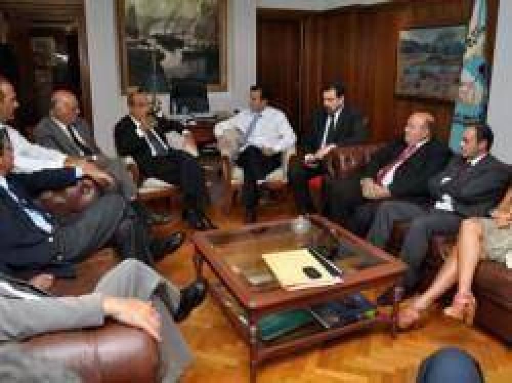 Paco P�rez se pondr� duro con las petroleras