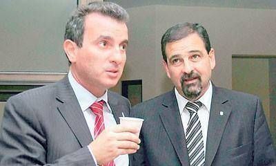 P�rez les dijo a los radicales que es factible rever los contratos petroleros
